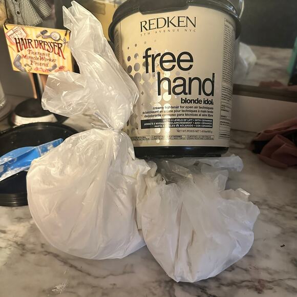 Discontinued Redken Blonde Idol Free Hand Lightener 1 Unused + Half Bag + Bucket - Picture 2 of 6